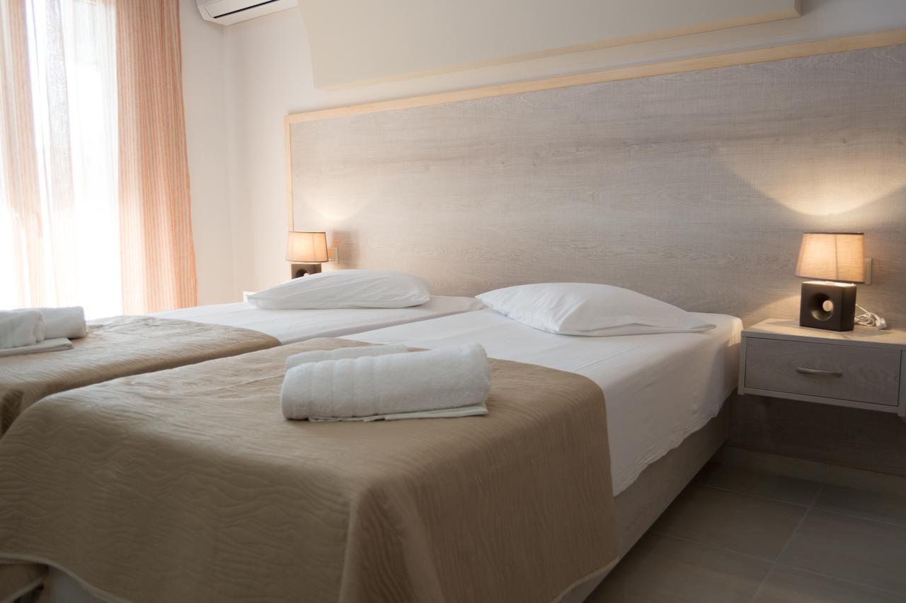 Sirena Superior Aparthotel Agia Pelagia  Exterior photo